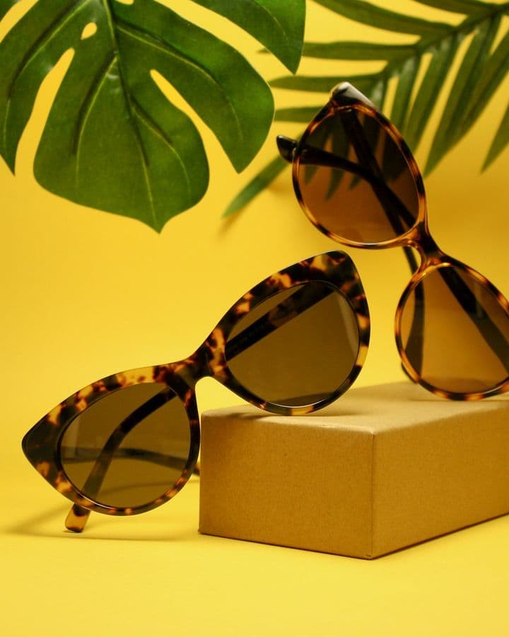 Round Tortoise Frames, view 1